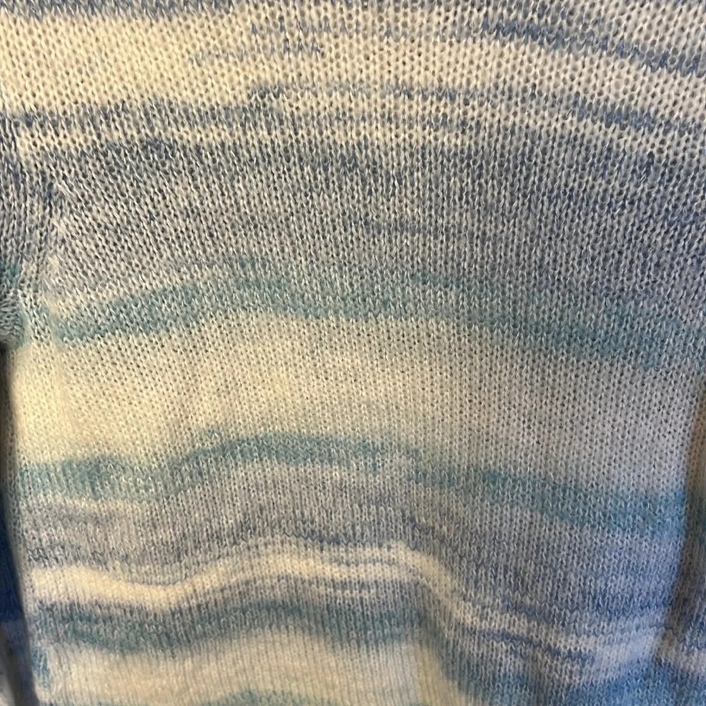 Gap Women Blue White Space Dye Ombre Crewneck Lightweight Knit Sweater S Seafoam - Picture 6 of 7